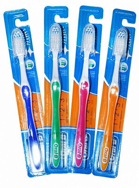 ORAL_B Зубная щетка средняя /Чистота Свежесть 1шт 